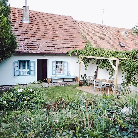 Chaloupka Palava * Pavlov